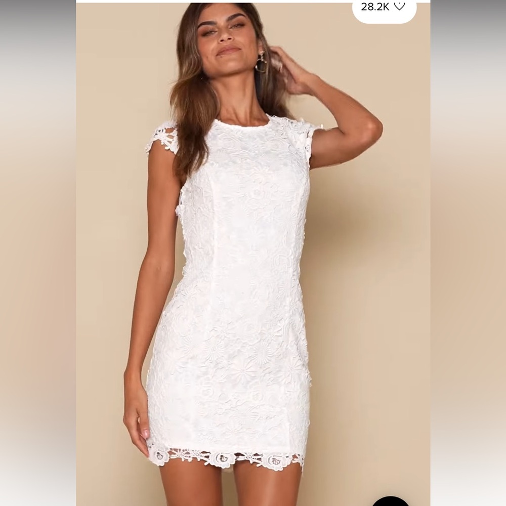NWT Lulus Romance Language White Backless Lace Dress Small